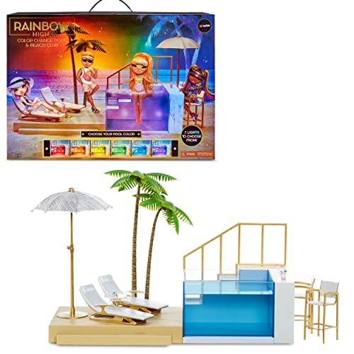 Rainbow High 578475EUC Pacific Coast Colour Change Pool & Beach Club Playset-with LED Lights, Deck, & Palm Trees-for Fashion Dolls-Includes Chairs, Drinks, & More-Gift & Collectable for Kids Ages 6+