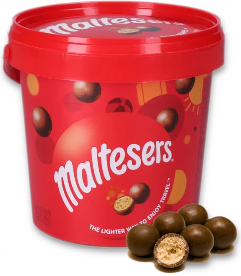 Maltesers Milk Chocolate Party Bucket - Christmas Chocolate Snack & Share Bucket 440g. Great for Couples, Birthday Gifts for Women or Chocolate Hamper Stocking Fillers Kids with Gift Card