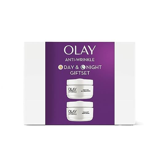 Olay Skincare Gift Set: Anti Wrinkle SPF 15 Face Moisturiser + Night Cream with Niacinamide, Skin Care Christmas Gifts For Women, 50ml + 50ml